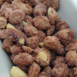 Caramelized peanuts from Cameroon